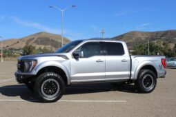 										2022 Ford F-150 Raptor SuperCrew full									