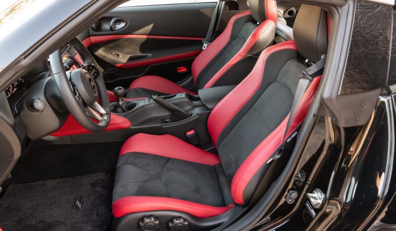 								2023 Nissan Z Performance 6-Speed full									