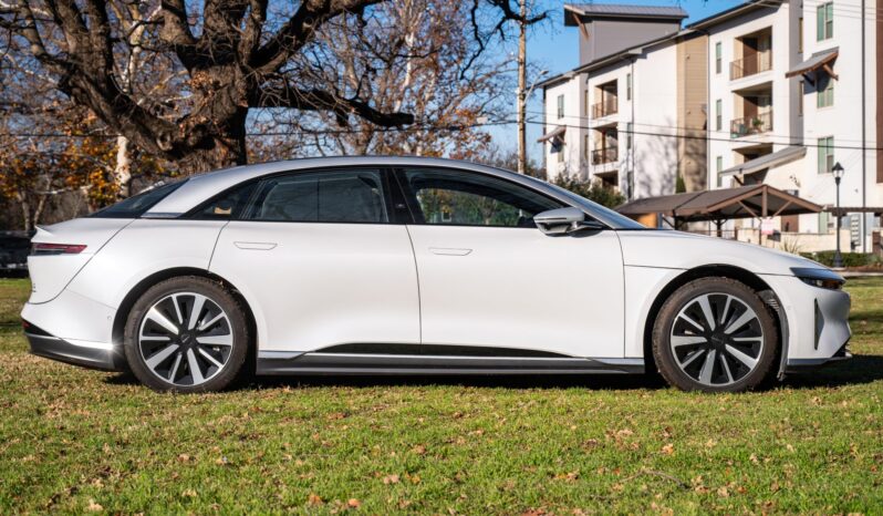 								2022 Lucid Air Grand Touring full									