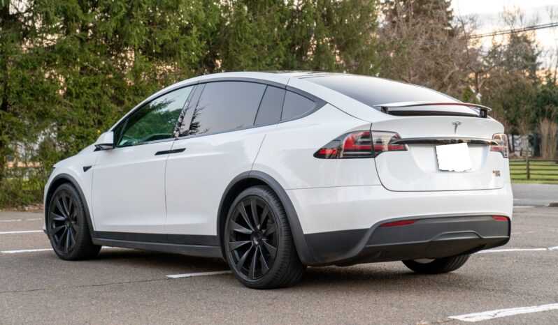 								2022 Tesla Model X Plaid full									