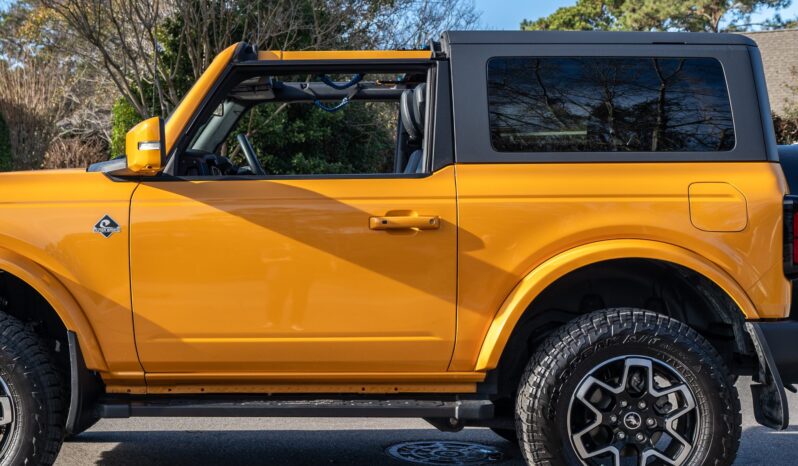 								2022 Ford Bronco Outer Banks 2-Door full									