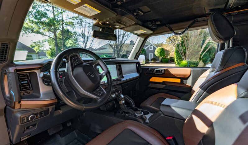 								2022 Ford Bronco Outer Banks 2-Door full									