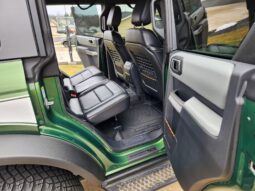										2023 Ford Bronco Badlands V6 4-Door full									