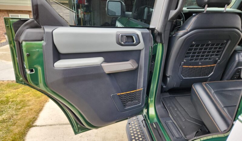 								2023 Ford Bronco Badlands V6 4-Door full									