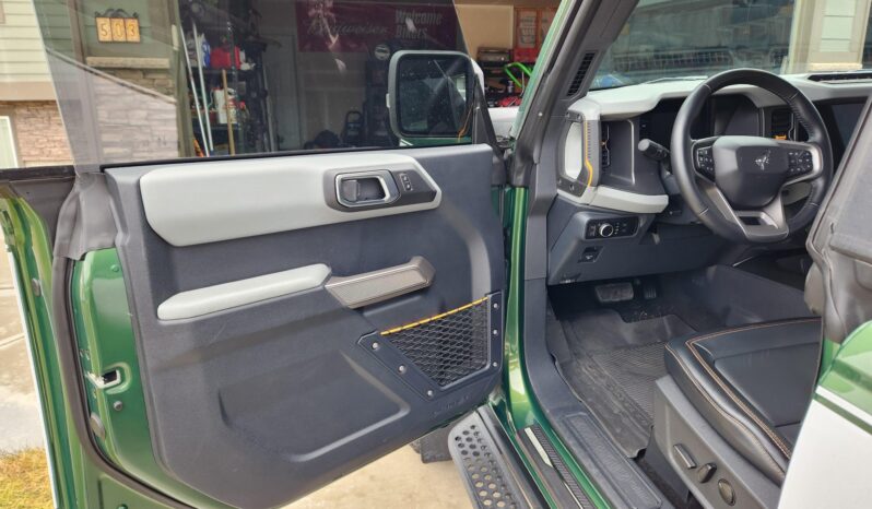 								2023 Ford Bronco Badlands V6 4-Door full									