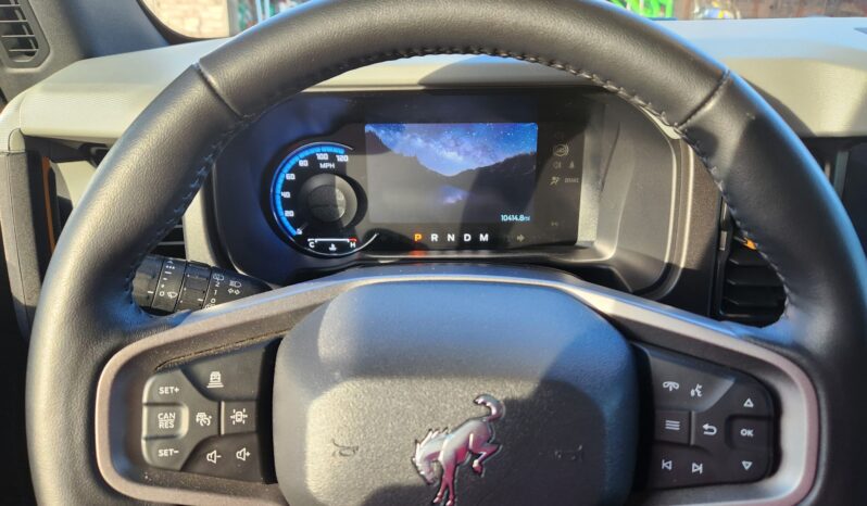 								2023 Ford Bronco Badlands V6 4-Door full									