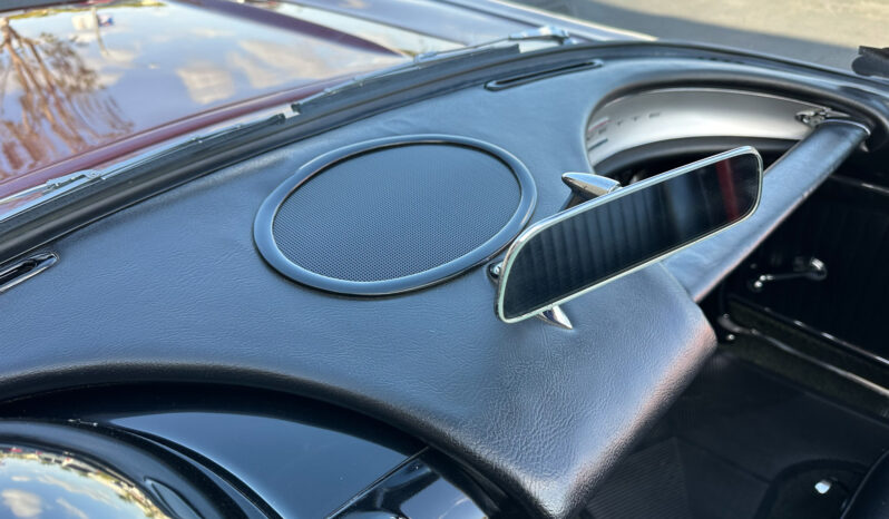 								1962 Chevrolet Corvette 327 300 4-Speed full									