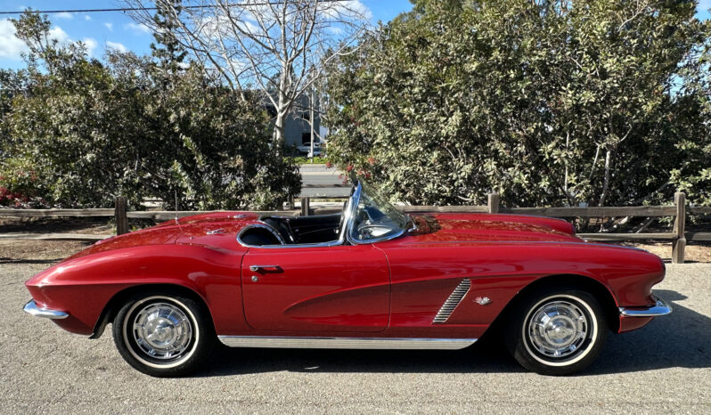 								1962 Chevrolet Corvette 327 300 4-Speed full									