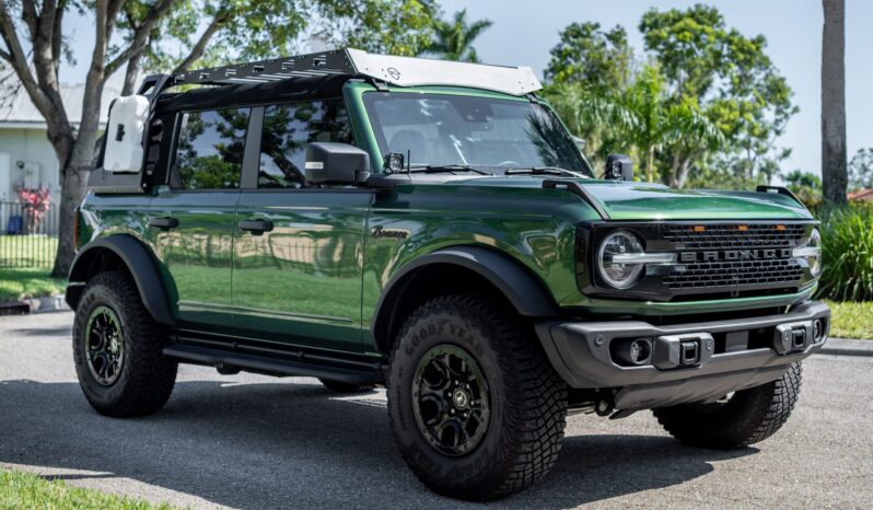 								2022 Ford Bronco Badlands V6 4-Door full									