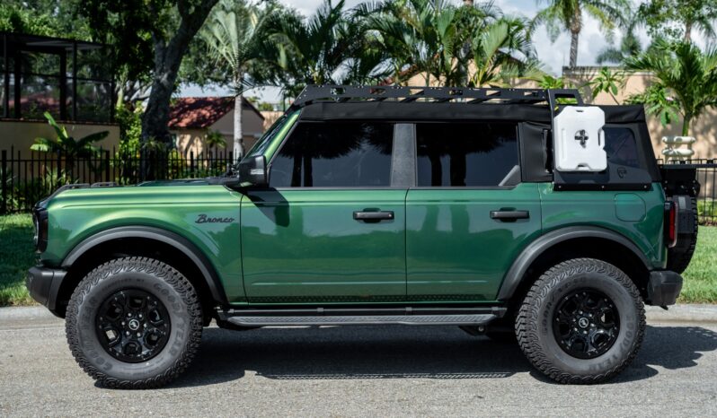 								2022 Ford Bronco Badlands V6 4-Door full									