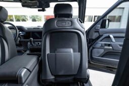 										2022 Land Rover Defender 90 X-Dynamic S full									