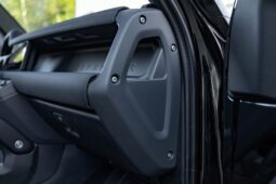 										2022 Land Rover Defender 90 X-Dynamic S full									