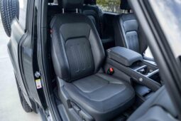 										2022 Land Rover Defender 90 X-Dynamic S full									