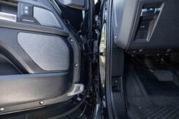 										2022 Land Rover Defender 90 X-Dynamic S full									