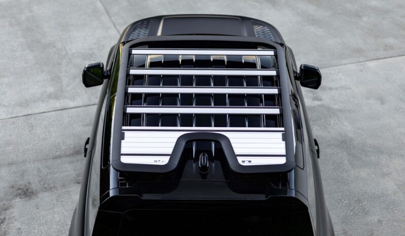 								2022 Land Rover Defender 90 X-Dynamic S full									