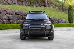 										2022 Land Rover Defender 90 X-Dynamic S full									