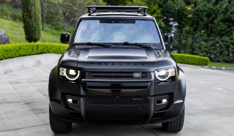 								2022 Land Rover Defender 90 X-Dynamic S full									