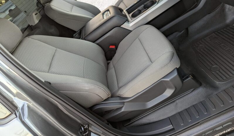 								2022 Ford F-450 Super Duty XLT 4×4 full									