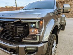 										2022 Ford F-450 Super Duty XLT 4×4 full									