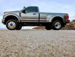 										2022 Ford F-450 Super Duty XLT 4×4 full									