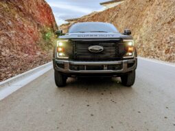 										2022 Ford F-450 Super Duty XLT 4×4 full									
