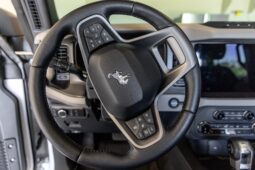 										2022 Ford Bronco Wildtrak V6 4-Door full									