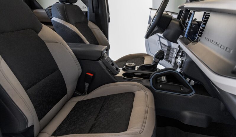 								2022 Ford Bronco Wildtrak V6 4-Door full									