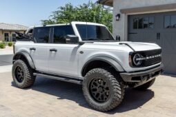 										2022 Ford Bronco Wildtrak V6 4-Door full									