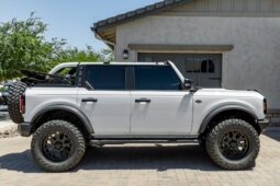 										2022 Ford Bronco Wildtrak V6 4-Door full									