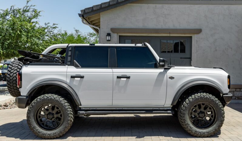 								2022 Ford Bronco Wildtrak V6 4-Door full									