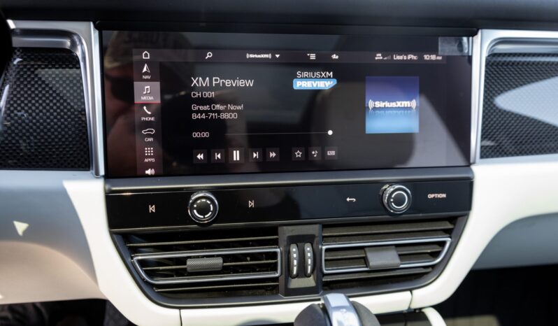 								2022 Porsche Macan GTS full									