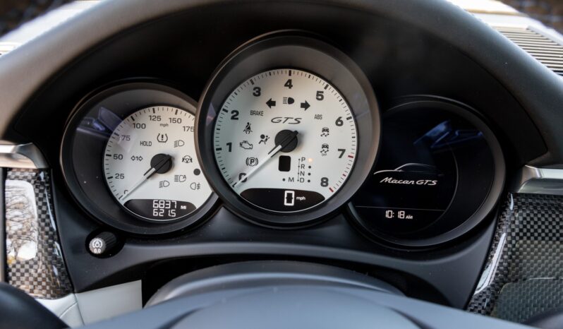 								2022 Porsche Macan GTS full									