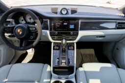2022 Porsche Macan GTS full