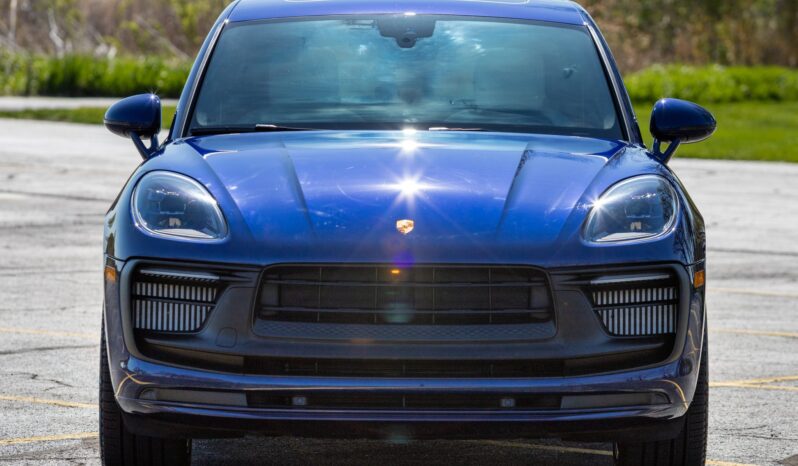 								2022 Porsche Macan GTS full									