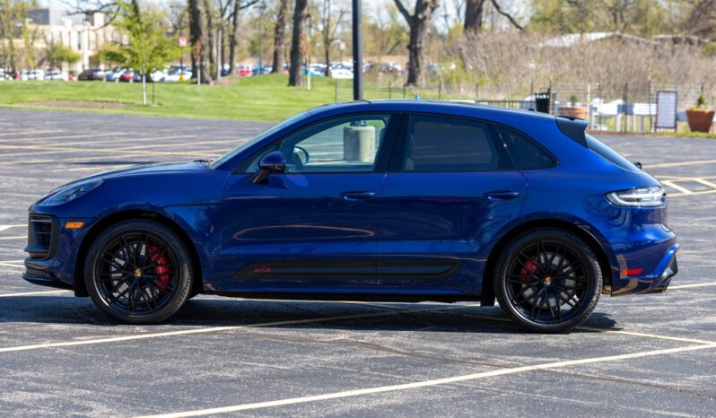 								2022 Porsche Macan GTS full									
