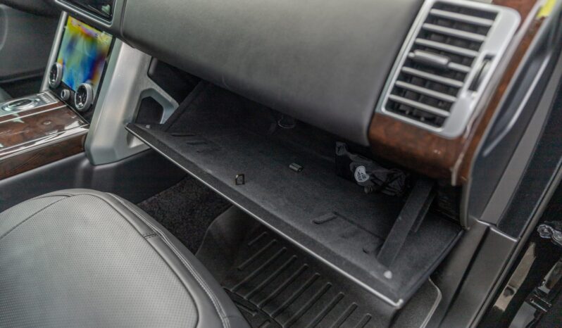 								2022 Land Rover Range Rover HSE Westminster Edition full									