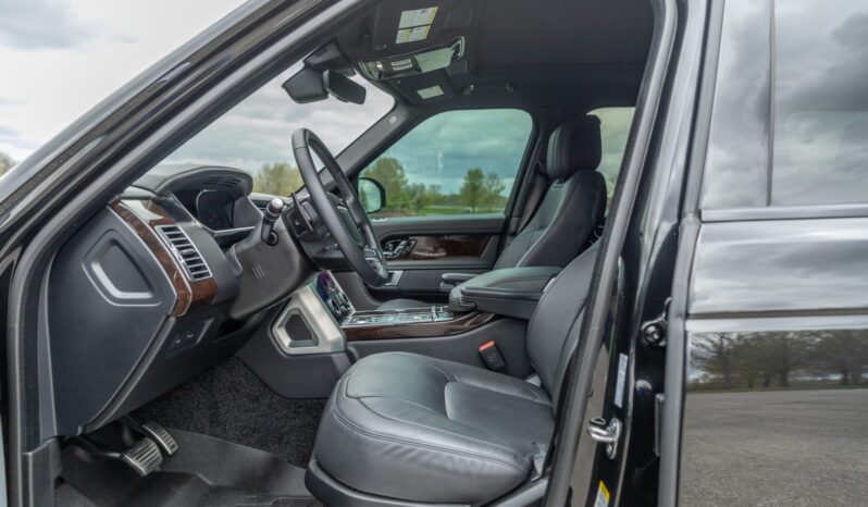 								2022 Land Rover Range Rover HSE Westminster Edition full									