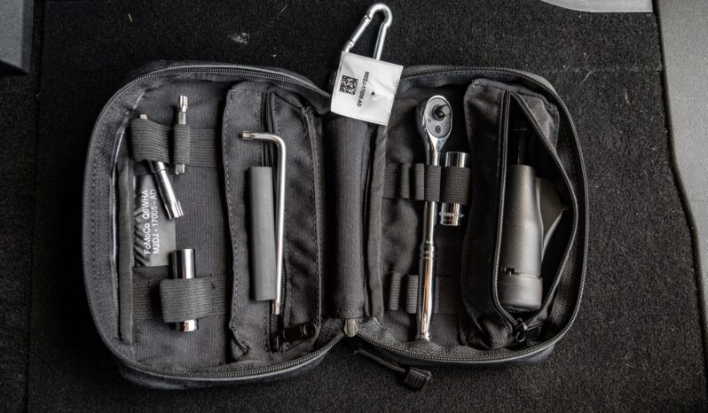 								2022 Ford Bronco 2-Door 7-Speed full									