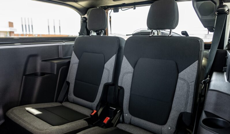 								2022 Ford Bronco 2-Door 7-Speed full									