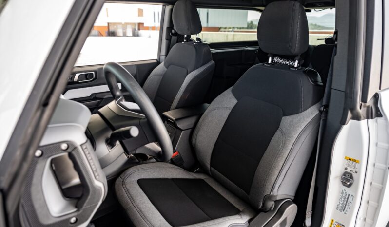 								2022 Ford Bronco 2-Door 7-Speed full									