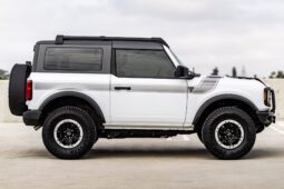 										2022 Ford Bronco 2-Door 7-Speed full									