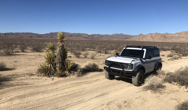 								2022 Ford Bronco 2-Door 7-Speed full									