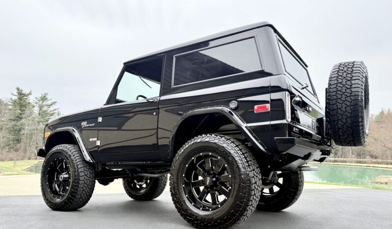 								1973 Ford Bronco full									
