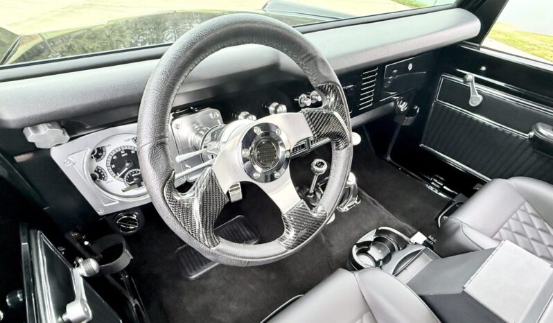 								1973 Ford Bronco full									