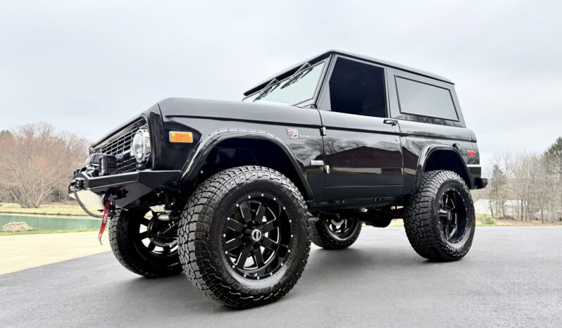 								1973 Ford Bronco full									