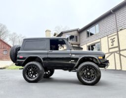 										1973 Ford Bronco full									