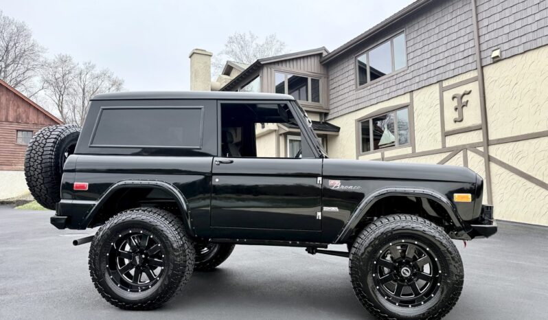 								1973 Ford Bronco full									