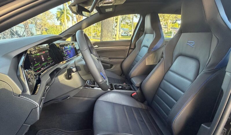 								2024 Volkswagen Golf R full									