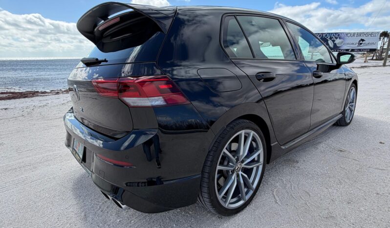 								2024 Volkswagen Golf R full									