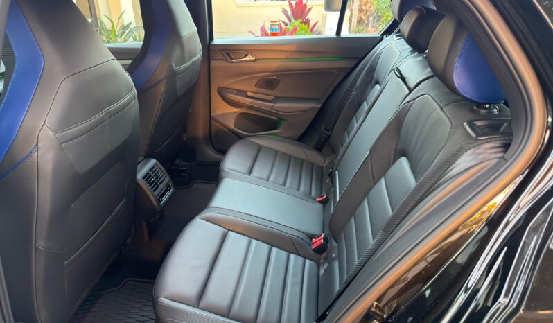 								2024 Volkswagen Golf R full									